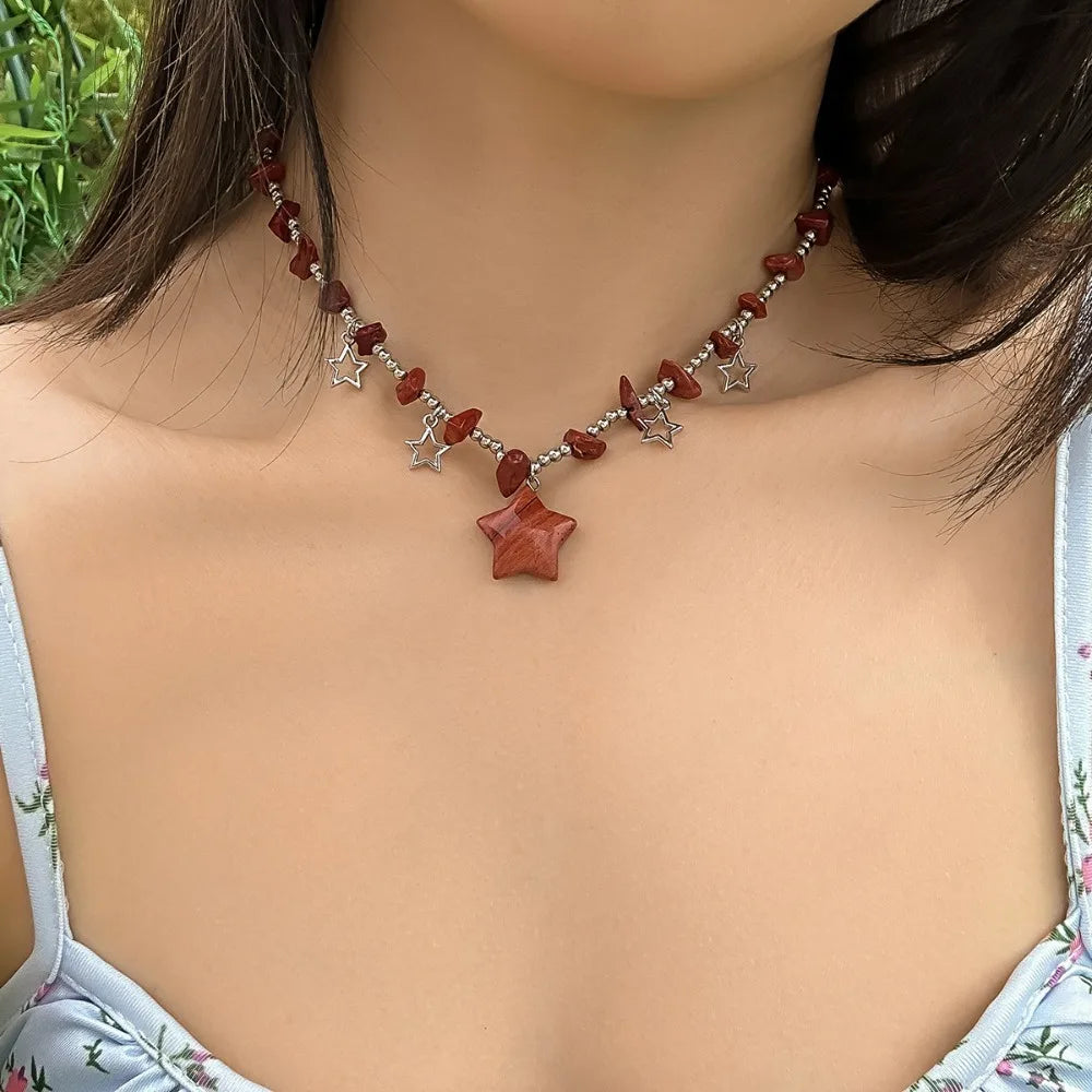Korean Exquisite Retro Flower Love Heart Beaded Necklace For Women Personality Simple Cool Clavicle Chain Fashion Y2K Jewelry