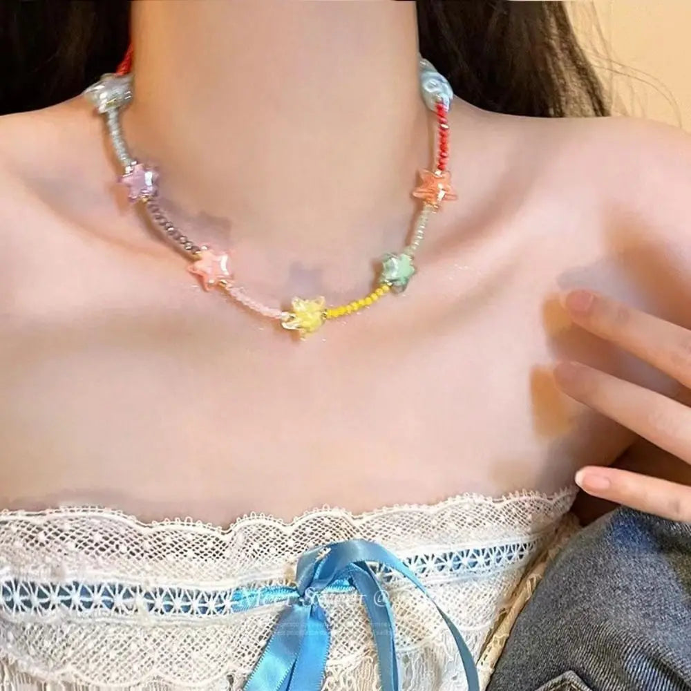 Korean Exquisite Retro Flower Love Heart Beaded Necklace For Women Personality Simple Cool Clavicle Chain Fashion Y2K Jewelry