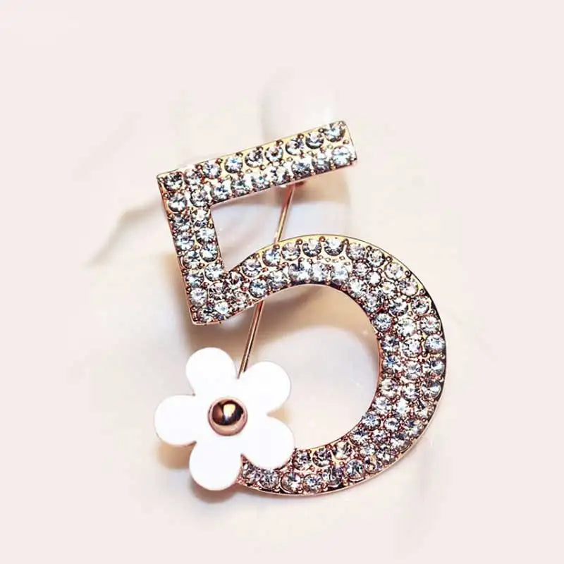 Full rhinestone number 5 flower brooch Luxury fashion wedding party letter woman boutonniere brooches gift