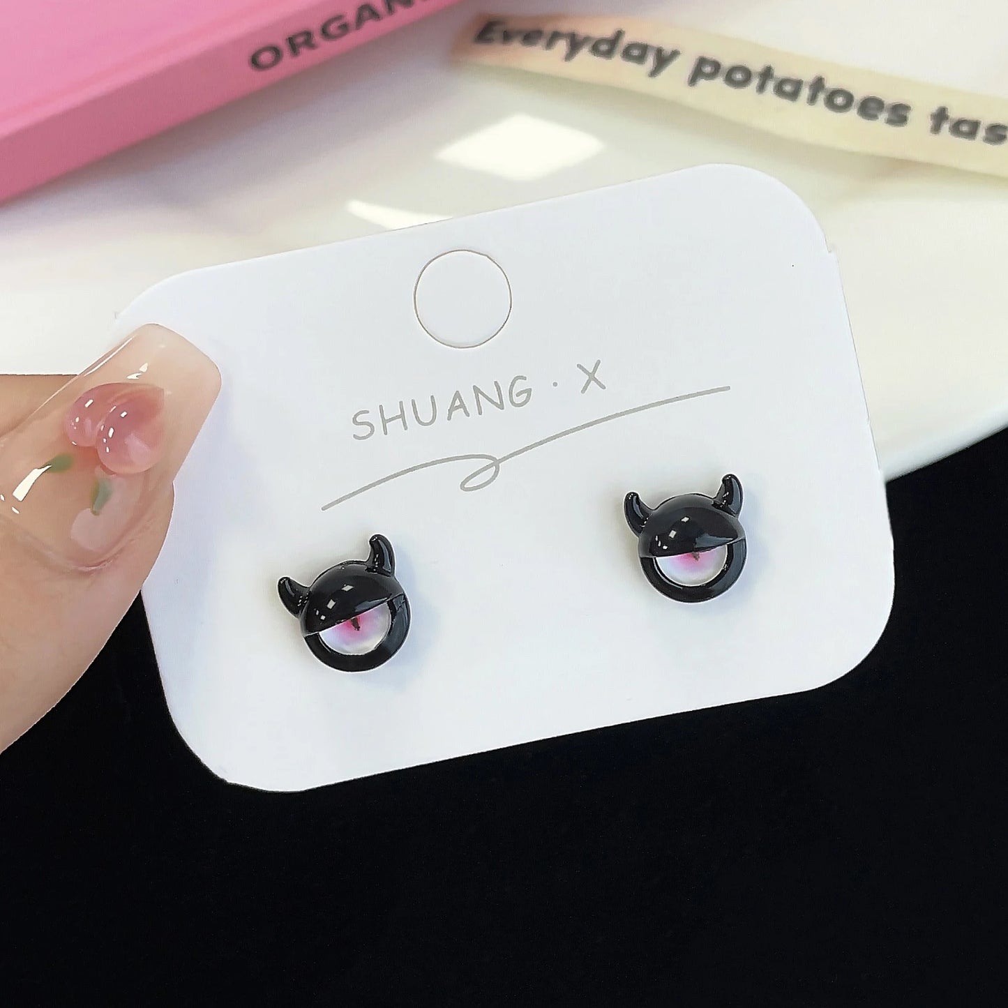 2023 Cosplay Anime Earring For Women Red Single Eye Monster Piercing Halloween Ear Stud Female Funny Goth Ear Accessories Gift