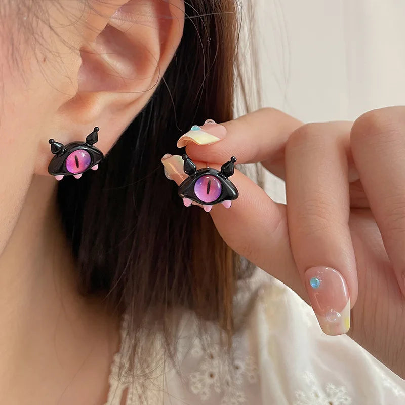 2023 Cosplay Anime Earring For Women Red Single Eye Monster Piercing Halloween Ear Stud Female Funny Goth Ear Accessories Gift