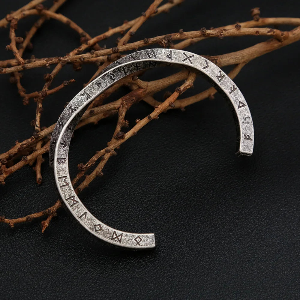 Fashion Vintage Mobius Bracelet For Men Women Stainless Steel Viking Rune Twist Cuff Bangles Jewelry Gifts Wholesale Adjustable
