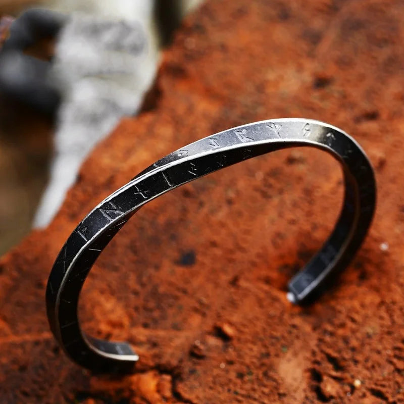 Fashion Vintage Mobius Bracelet For Men Women Stainless Steel Viking Rune Twist Cuff Bangles Jewelry Gifts Wholesale Adjustable