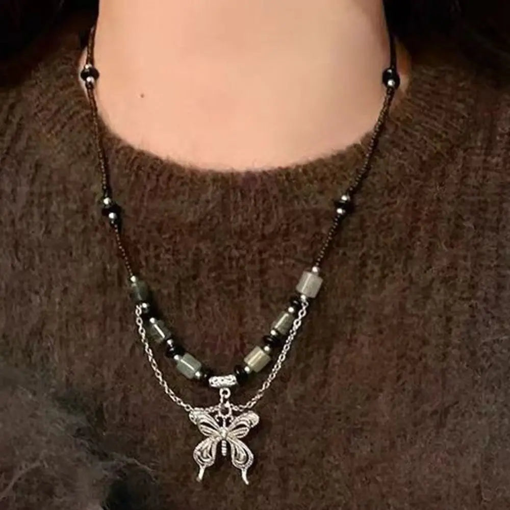 Korean Exquisite Retro Flower Love Heart Beaded Necklace For Women Personality Simple Cool Clavicle Chain Fashion Y2K Jewelry
