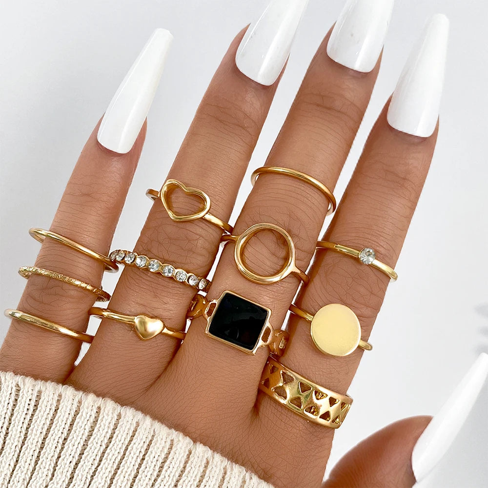 Maximum 27PCS Vintage Heart Snake Butterfly Rings Set for Women Metal Gold Plated Geometric Hollow Finger Ring Jewelry Gift New