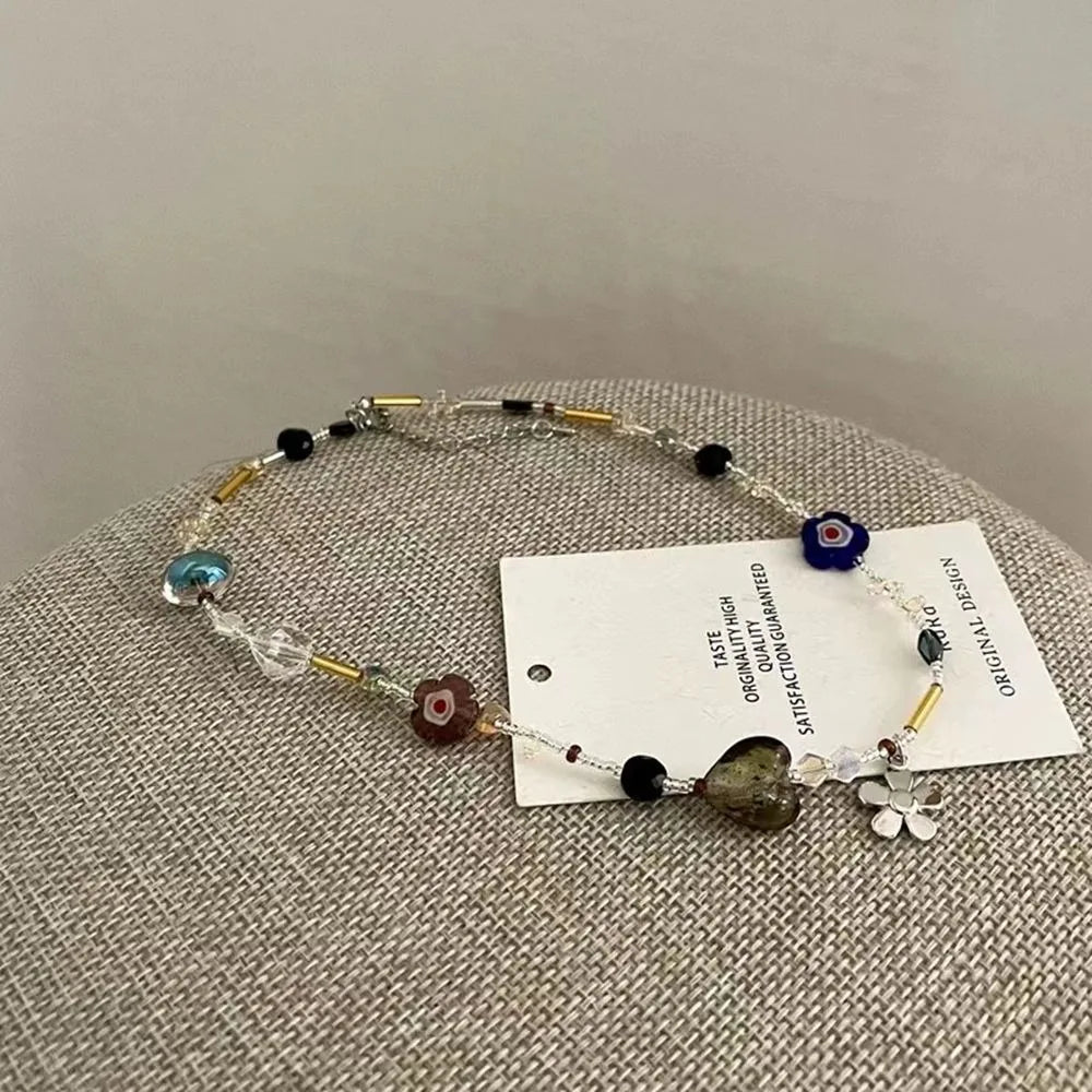 Korean Exquisite Retro Flower Love Heart Beaded Necklace For Women Personality Simple Cool Clavicle Chain Fashion Y2K Jewelry